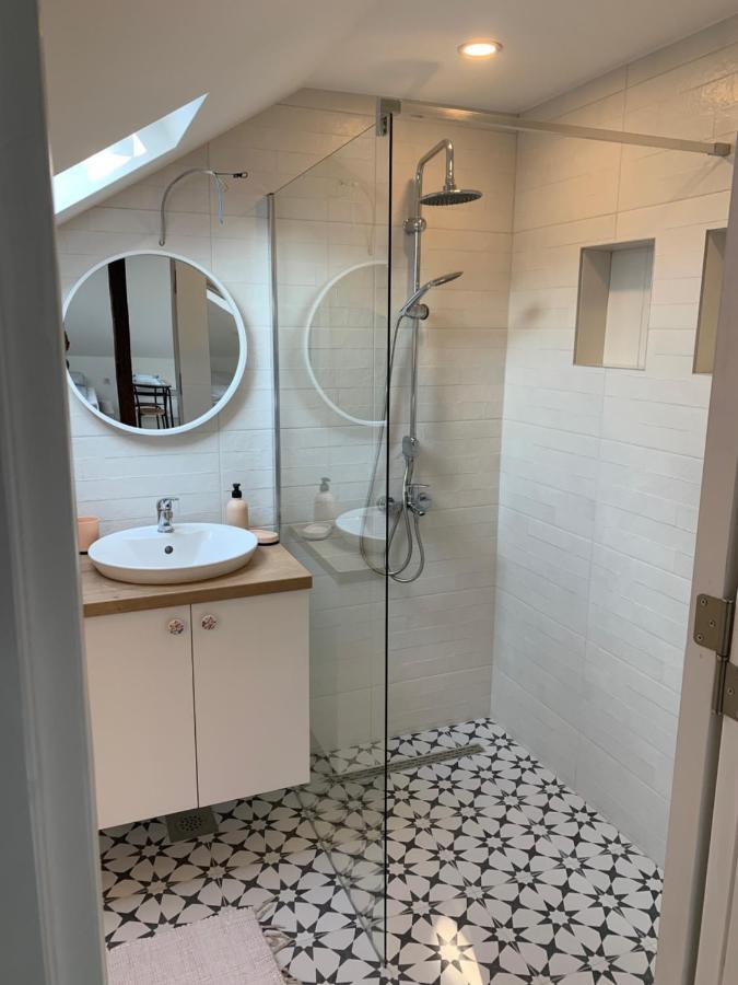 West Studio Apartment Сараево Экстерьер фото